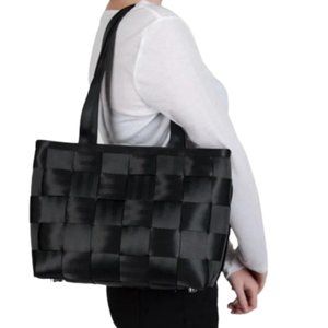 Harvey’s Seatbelt Bags Woven Vegan Large Tote Bag Purse in Black